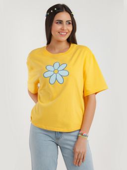 Zink London - Zink Z Womens Yellow Embroidered T-shirt