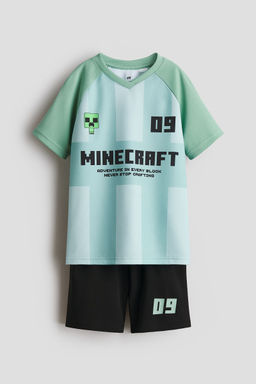 H&M - Boys Green 2-Piece Football Set