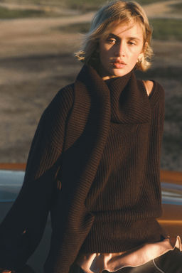 H&M - Women Brown Rib-Knit Scarf-Collar Jumper