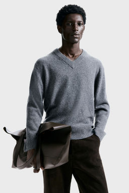 H&M - Men Grey Regular Fit Knitted Jumper