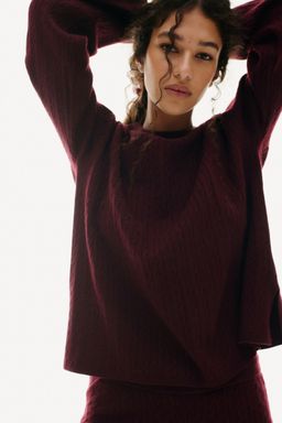 H&M - Women Red Cable-Knit Jumper