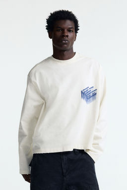 H&M - Men White Oversized Fit Printed Jersey Top