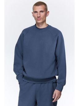 H&M - Men Blue Oversized Fit Sweatshirt