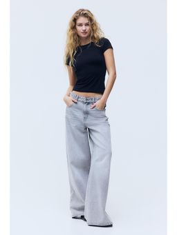 H&M - Women Black Fitted T-Shirt