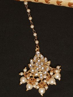 OOMPH - Gold Kundan Delicate Floral Wedding Maangtikka