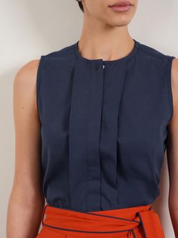 FABLE STREET - Cotton Pleat Detail Top - Navy Blue