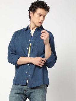 GAP - Blue Men's Spread-Collar Patch Pocket Shirt