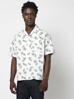 GAP - White Men's Floral Print Seersucker Boxy Fit Shirt