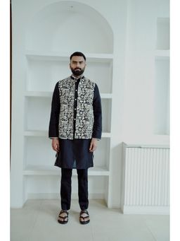 WABI SABI by Anshum-Ritesh - Stamps Black Thread Work Kurta with Pant and Jacket