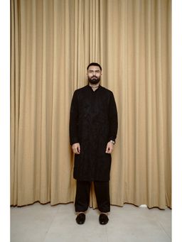 WABI SABI by Anshum-Ritesh - Power Paisley Black Embroidery Kurta with Pant