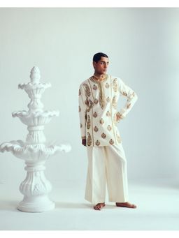 WABI SABI by Anshum-Ritesh - Chand Sitara Ivory Thread Work Kurta with Pant