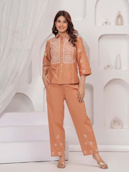 KAFTANIZE - Women Brown Embroidered Co-Ord (Set of 2)