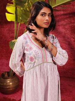 Lakshita - Women Lavender Embroidered Kurta with Pant (Set of 2)