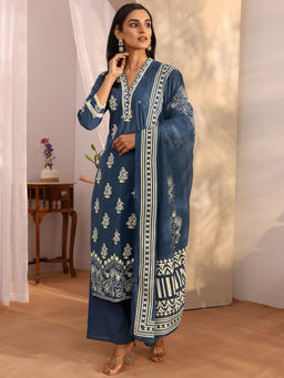 Extra love by Libas - Blue Floral Printed Kurta with Palazzo and Dupatta