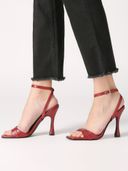 Maroon color option, Sold out, Currently selected