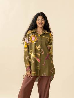 Freedom Tree - Women Monki Mind Narrative Print Oversized Cotton Brown Casual Shirt