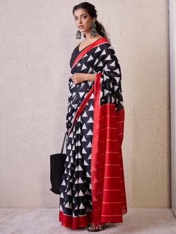 Akhilam - Black Women's Cotton Blend Printed Saree with Unstitched Blouse