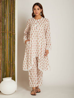 Shri Sanyogini - Pink Block Printed A-Line High And Low Hem Kurta With Pant (Set of 2)