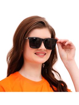 HASHTAG EYEWEAR - Black Square Full Rim Casual Unisex Sunglass - TT (32) 3052 M-BLK (53)