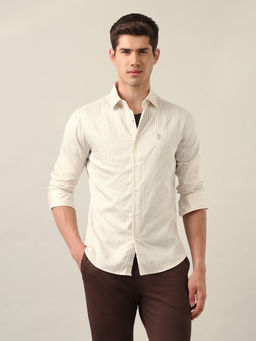 U.S. POLO ASSN. - Men's Vertical Striped Shirt