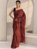 Maroon color option