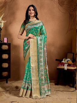 Odette - Green Cotton Blend Printed Saree with Unstitched Blouse