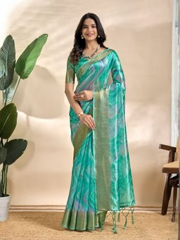 Odette - Turquoise Cotton Blend Printed Saree with Unstitched Blouse