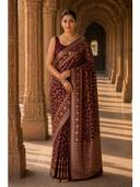 Maroon color option, Currently selected
