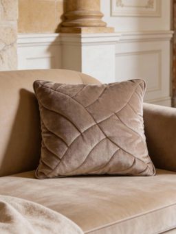 Life n Colors - Velvet Dune Quilted Cushion Cover