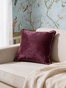 Life n Colors - Golden Scallop Velvet Cushion