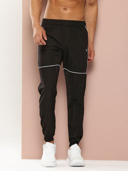 TURNFIT - Black Men Activewear Joggers with Zipper Pocket