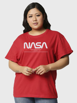 Bewakoof - Women's Red Spaced NASA Graphic Printed Plus Size Boyfriend T-shirt