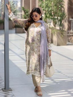 Extra love by Libas - Plus Size Women Grey Printed Organza Straight Kurta Sets for Women