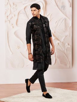 Vastramay - Men Velvet Solid Kurta with Trouser and Dupatta (Set of 3)