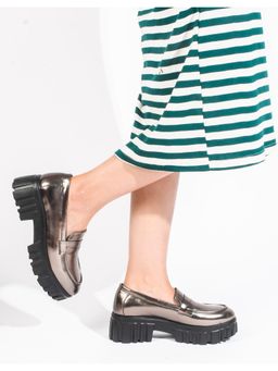 SHUZ TOUCH - Sultan Metallic Loafers
