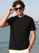 Black color option, Sold out, Currently selected
