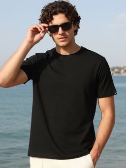 Bewakoof - Air 1.0 Men's Jet Black T-shirt