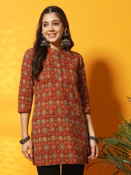 Meeranshi - Maroon and Black Ajarakh Printed Tunic
