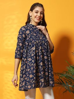 Meeranshi - Indigo and Maroon Floral Bagru Printed Tunic