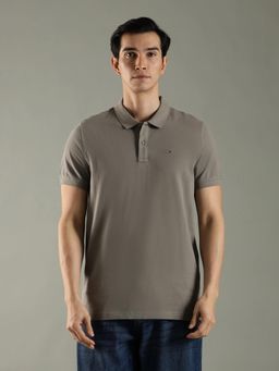 Tommy Hilfiger - Brown Solid Slim Fit Cotton Polo T-Shirt