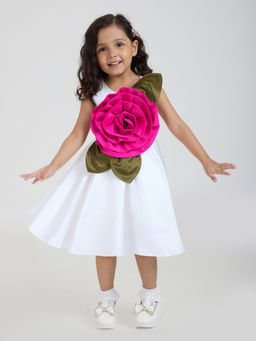 Hopscotch - White 3D Floral Applique Dress