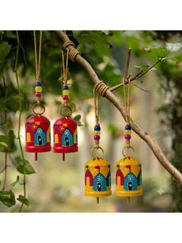 DULI - Pack of 4 Hand-Painted Folk Art Hanging Wind Chimes for Garden Decor (Pack of 4)
