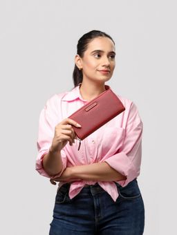 Caprese - Sophia Wallet Zip Around Red