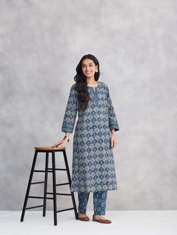 Fabindia - Blue Floral Regular Kurta and Pant