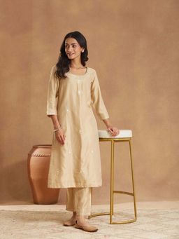 Fabindia - Beige Floral Regular Kurta and Pant