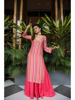 Sandhya Shah - Coral Fedora Kurta with Lehenga (Set of 2)