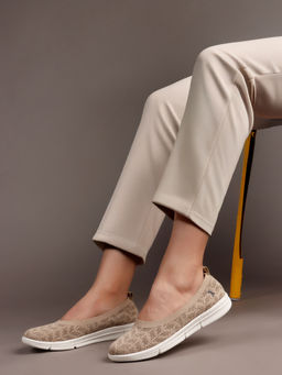 Carlton London - Patterned Comfort Casual Ballerinas Beige