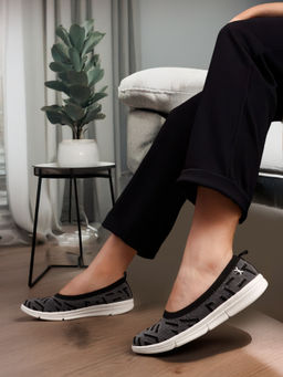 Carlton London - Patterned Comfort Casual Ballerinas Black