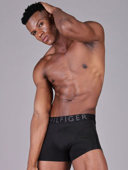 Tommy Hilfiger - Men Black Solid Trunk