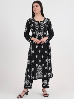 The Chikan Label - Black Authentic Hand-Embroidered Chikankari Co-Ord (Set of 2)
